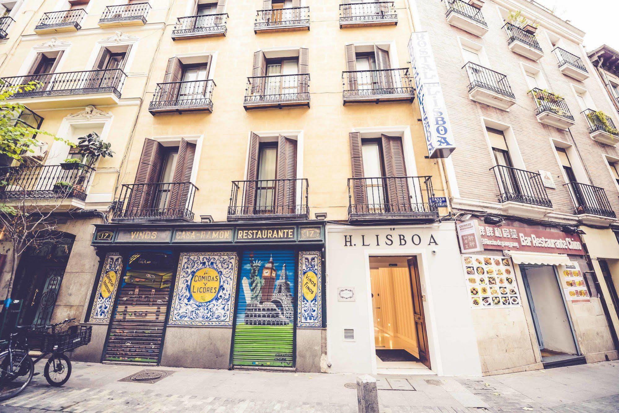 Hostal Lisboa Madrid Bagian luar foto